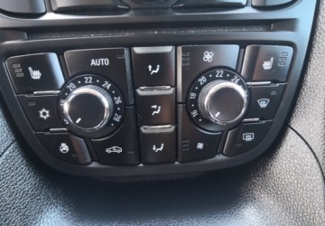 Opel Meriva II Mikrovan 1.7 CDTI ECOTEC 130KM 2013 Opel Meriva Opel Meriva 1.7 1.7CDTI 130KM KlimaGrzana kierownica Grzane fo, zdjęcie 7