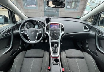 Opel Astra J Sports Tourer Facelifting 2.0 BiTurbo CDTI 195KM 2014 Opel Astra 2.0Biturbo 194KM Sport Xenon Led Navi Kamera Stan Bdb OPLACONY, zdjęcie 16