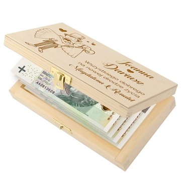 Свадебный сувенир с гравированной копилкой