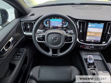 Volvo V60 II  Kombi Facelifting 2.0 B4 B 197KM 2025 Volvo V60 FV23 Plus Dark B4 197+14KM Aut ACC BLIS, zdjęcie 18
