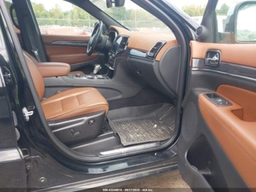 Jeep Grand Cherokee IV 2021 Jeep Grand Cherokee Overland 2021 3.6l 3.6 Benzyna 295KM, zdjęcie 9