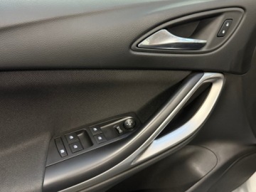 Opel Astra K Hatchback Facelifting 1.2 Turbo 110KM 2021 Opel Astra 1.2T 110 KM, Salon Polska, Bezwypadkowy, zdjęcie 15