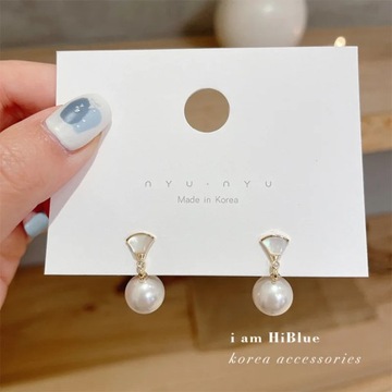 Fan-shaped Pearl Clip Earrings No Hole Ear Clips Geometric Pearl Clip on Ea