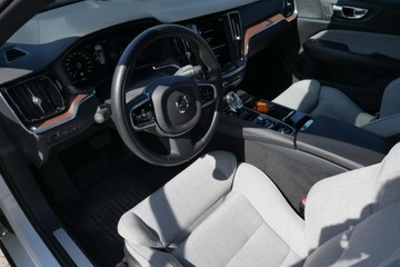 Volvo V60 II  Kombi Plug-in 2.0 T6 Plug-In Hybrid 341KM 2021 Volvo V60 T6 341ps AWD Inscription 360 Hak Harman Pamięć Ogrz.Szyba+Kierown, zdjęcie 18