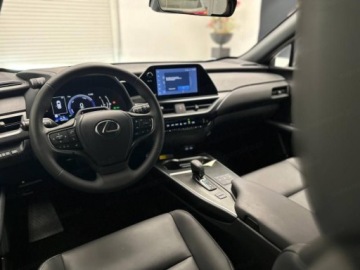Lexus UX Crossover Facelifting 2.0 300h 199KM 2025 LEXUS UX 300h F Sport Design Hybrid Dynamic Force 2.0 199KM 2025, zdjęcie 6