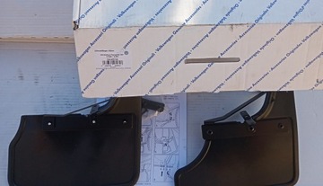 ЗАСЛОНКИ VW T6 ORG ЗАДНИЕ ЛЕВЫЕ + ПРАВЫЕ 7F0075101