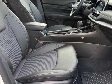 Jeep Compass II 2024 JEEP Compass Altitude 1.5 T4 mHEV DCT FWD Suv 130KM 2024, zdjęcie 3