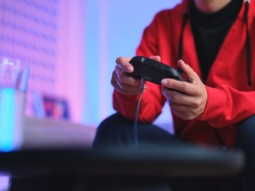 АККУМУЛЯТОРНАЯ ПОДСТАВКА ДЛЯ XBOX SERIES X/S АККУМУЛЯТОР ДЛЯ КОНТРОЛЛЕРА НАБОР ДЛЯ ИГРЫ И ЗАРЯДКИ НА 20 ЧАСОВ