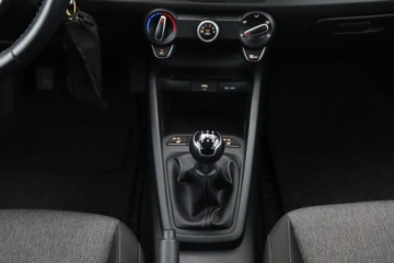Kia Stonic I Crossover Facelifting 1.2 DPI 79KM 2024 Kia Stonic 1.2 DPI, Salon Polska, Serwis ASO, zdjęcie 15