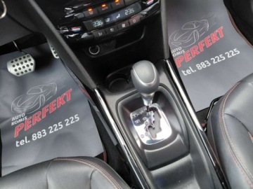 Peugeot 2008 I SUV Facelifting 1.2 PureTech 110KM 2019 Peugeot 2008 GT Line Automat Klimatronik Komputer Tempomat 1.2 Benzyna, zdjęcie 18