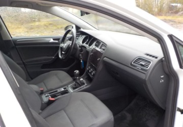 Volkswagen Golf VII Hatchback 3d Facelifting 1.6 TDI-CR DPF BMT 115KM 2018 Volkswagen Golf Diesel Okazja 1.6 Diesel 116KM, zdjęcie 13