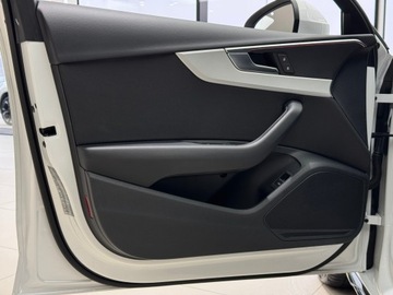 Audi A4 B9 Limousine Facelifting 2.0 35 TFSI 150KM 2023 Audi A4 Limousine 35 TFSI S Line / 1 właściciel /, zdjęcie 10