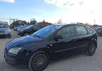 Ford Focus II Sedan 1.8 Duratorq TDCi 115KM 2006 Ford Focus Ford Focus 1.8 Diesel 115KM