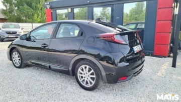 Honda Civic IX Hatchback 5d 1.8 i-VTEC 142KM 2015 Honda Civic 1.8benz Automat kamera climatronic bezwypadek tempomat 1 rej 2, zdjęcie 1