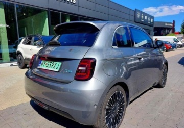 Fiat 500 III Hatchback 42kWh 118KM 2023 Fiat 500 31 42 kWh La Prima by Bocelli przebieg Elektryczny 118KM, zdjęcie 24
