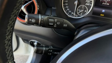 Mercedes Klasa A W176 Hatchback 5d 1.5 180 CDI BlueEFFICIENCY 109KM 2013 Mercedes A 180 1.5CDi 109PS OPŁACONY Bezwypadkowy, zdjęcie 32