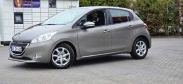 Peugeot 208 I Hatchback 3d 1.4 VTI 95KM 2012 Peugeot 208 Benzyna 95 KM Aso Super Stan Import Raty Oplaty 1.4 95KM, zdjęcie 4