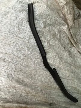 BMW E60 E61 Listwa osłona zderzaka przód 7063835