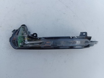 lampa kierunkowskaz lewy 4G5949101B AUDI A6 C7
