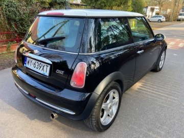 Mini One I 1.6 90KM 2005 MINI ONE 1.6 Benzyna Klimatyzacja Bez Korozji 1.6 Benzyna 90KM, zdjęcie 4