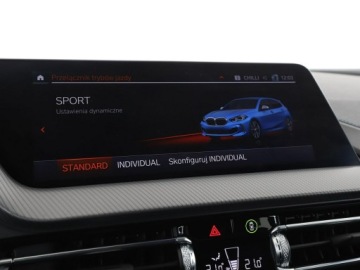 BMW Seria 1 F40 Hatchback M 2.0 M135i 306KM 2022 BMW 135 FV23% M135i 306KM Navi Czujniki przód i, zdjęcie 23