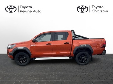 Toyota Hilux VIII Podwójna kabina Facelifting 2.8 D-4D 204KM 2023 Toyota Hilux 2.8 D-4D Double Cab Invincible 4x4 To, zdjęcie 1