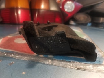 prawa obudowa osłona maskowncia lusterka VANEO