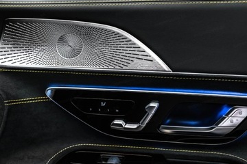 Mercedes AMG GT C190 Coupe 4d Facelifting 4.0 63 585KM 2024 MERCEDES-BENZ AMG GT 63 4Matic+ Coupe 4.0 (585KM) 2024, zdjęcie 12