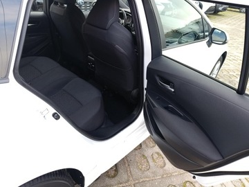Toyota Corolla XII TS Kombi 1.2 Turbo D-4T 116KM 2021 Toyota Corolla 1.2 T Comfort Seria E21 (2019-) Toy, zdjęcie 15