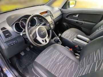 Kia Venga Mikrovan 1.6 DOHC CVVT 125KM 2014 Kia Venga 1.6 Benzyna 125KM, zdjęcie 8
