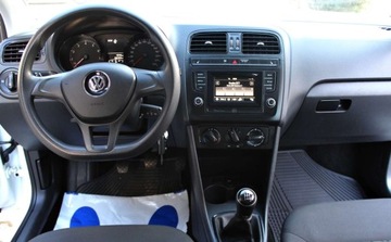 Volkswagen Polo V Hatchback 3d Facelifting 1.0 60KM 2015 Volkswagen Polo 1.0 i Komputer Podgrzewane fotele 1 rok gwarancji w cen, zdjęcie 19