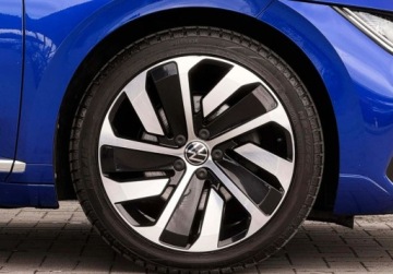 Volkswagen Arteon Fastback Facelifting 2.0 TDI 200KM 2023 Volkswagen Arteon 2024 Hak Dynamic Light Kamera Easy Open Masaz Salo, zdjęcie 4