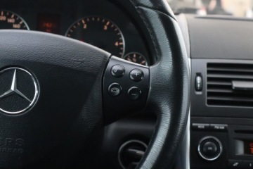 Mercedes Klasa A W169 Coupe 2.0 180 CDI 109KM 2008 Mercedes A A 180 CDI , Klima, Tempomat, zdjęcie 17