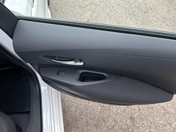 Toyota Corolla XII TS Kombi 2.0 Hybrid Dynamic Force 184KM 2022 Toyota Corolla 2.0 Hybrid Comfort Seria E21 (2019-, zdjęcie 24