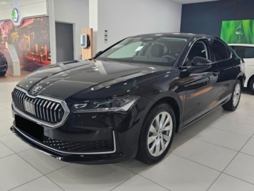 Skoda Superb III Liftback Facelifting 1.5 TSI 150KM 2026 SKODA Superb Drive 1.5 TSI mHEV DSG 150KM