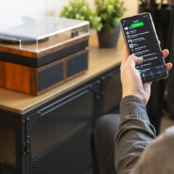 СТИЛЬНЫЙ проигрыватель STEREO BT RCA с динамиками + винил