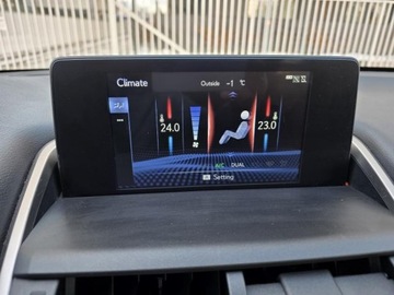 Lexus LS V 2017 LEXUS NX 300t Prestige 2,0 benzyna 238KM * Przebieg:96, 846 * Dokumentacja, zdjęcie 17