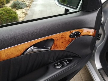 Mercedes Klasa E W211 Kombi S211 3.0 V6 (280 CDI) 190KM 2006 Mercedes E 280 3.0 V6CDI190KM Klimatronic Tempomat, zdjęcie 10