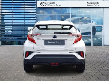 Toyota C-HR I Crossover 1.8 Hybrid 122KM 2018 Toyota C-HR 1.8 Hybrid Premium 1.8 Hybrid Premium, zdjęcie 5