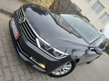 Volkswagen Passat B8 Variant 1.6 TDI 120KM 2015 Volkswagen Passat Moonstone Grey KAMERA BlueMotion