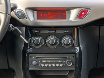 Citroen C3 II Hatchback facelifting 1.2 VTi 82KM 2014 Citroen C3 Exclusive Klima Welur Serwis Gwarancja 1.2 Benzyna 82KM, zdjęcie 28