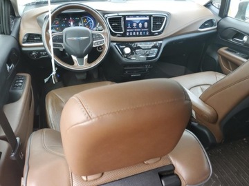 Chrysler Pacifica II 2019 Chrysler Pacifica Hybrid Limited 2019 3.6l 3.6 Hybryda 260KM, zdjęcie 8