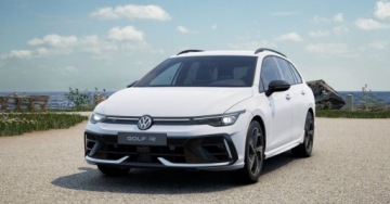 Volkswagen Golf VIII R Facelifting 2.0 TSI 333KM 2026 Volkswagen Golf Black Style, kamery 360, Easy Open - od reki 2.0 Benzyna, zdjęcie 4