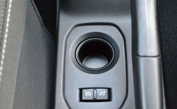 Dacia Duster II SUV 1.2 TCe 125KM 2018 Dacia Duster Bezwypadkowe - Niski przbieg - Bogate wyposazenie - super stan, zdjęcie 30