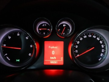 Opel Insignia I Sports Tourer 2.0 CDTI ECOTEC 160KM 2011 Opel Insignia 2.0 CDTI, Navi, Klima, Klimatronic, zdjęcie 10