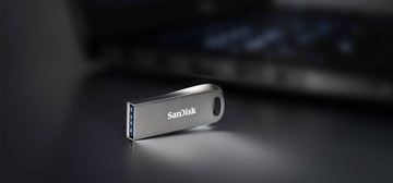 Флеш-накопитель 512 ГБ USB 3.1 SANDISK ULTRA LUXE 150 МБ/с