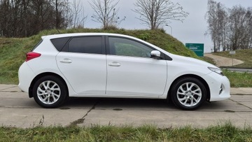 Toyota Auris II Hatchback 5d Valvematic 130 132KM 2014 Toyota Auris _1.6, zdjęcie 4