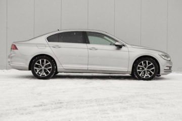 Volkswagen Passat B8 Limousine 2.0 TDI BlueMotion SCR 190KM 2017 Volkswagen Passat Highline 2.0 TDI 190 KM DSG Salon Polska Autotrade, zdjęcie 10