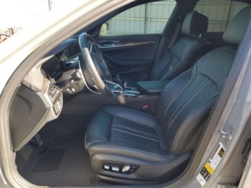 BMW Seria 5 G30-G31 2020 BMW M5 50XI 2020 4.4l 4.4 Benzyna 523KM, zdjęcie 7