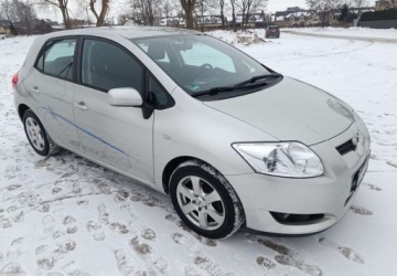 Toyota Auris I Hatchback 1.4 i 16V VVT-i 97KM 2007 Toyota Auris Toyota Auris 1.4 VVT-i 1.4 Benzyna 97KM, zdjęcie 10